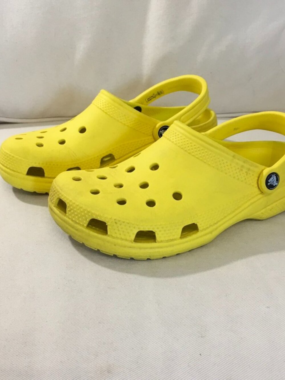 Crocs Classic Clog Yellow Unisex M7/W9
